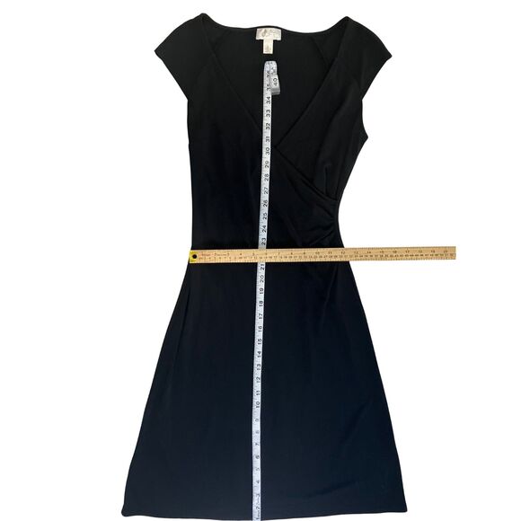 Ann Taylor LOFT Black Faux Wrap Sheath Dress Deep V-Neck Size 2 - Picture 4 of 6